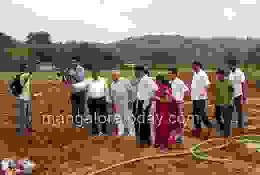 kannur pipe li...